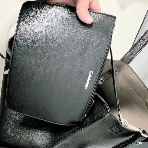 Calvin Klein shoulder tote purse handbag black with small tote inside NWOT - Picture 6 of 7